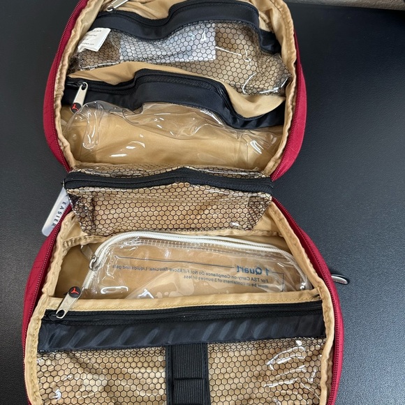 Travelon Quilt Mini Toiletry Travel Bag - Picture 6 of 6